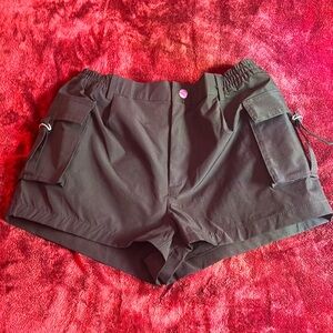 Love Tree Black Women's Cargo Shorts